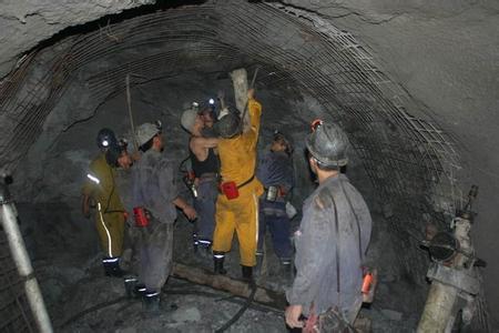 张北工程爆破中的危险因素分析以及应对工程爆破危险的措施